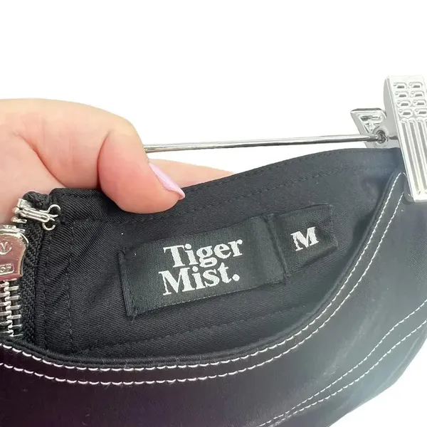 Tiger‎ Mist Black Stitch Seam Flared Zip Back Pants Size Medium - Image 9