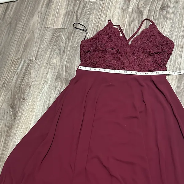 Lulu's burgundy Lace Maxi Dress - Image 10