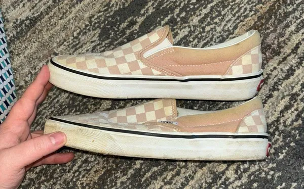 Vans Pink and White Slip-On Sneakers with Checkered Pattern - Image 3