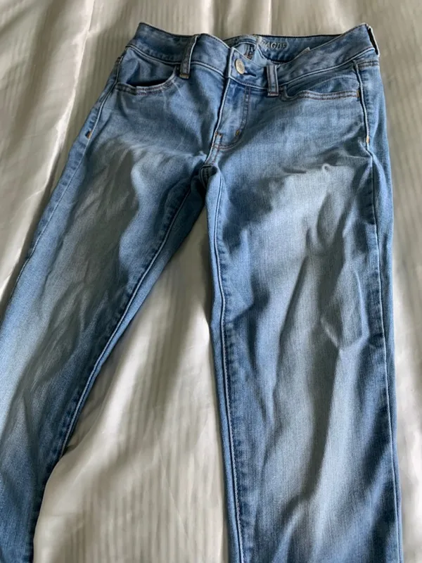 American Eagle Jeans - Image 2