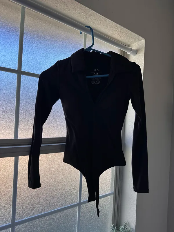 Klassy Network Brami V-neck bodysuit - Image 2