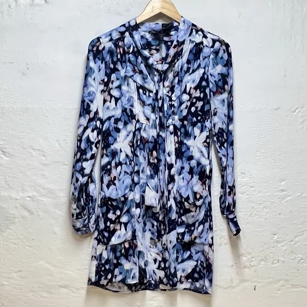 BCBGMAXAZRIA Women's Dress‎ Size XXS Floral Long Sleeve Holiday Party Business - Image 2