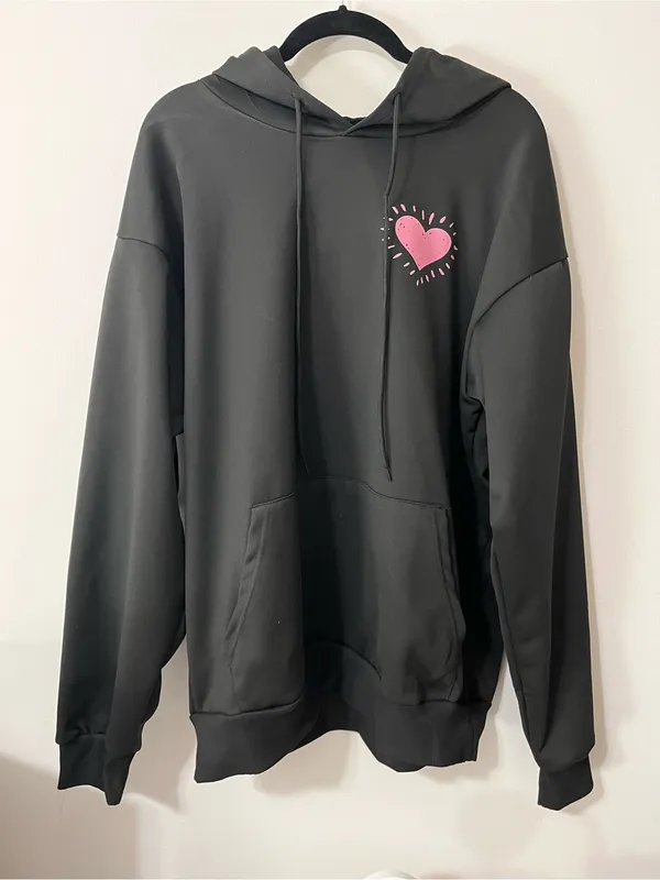 Heart Graphic Black Pullover Hoodie Sweatshirt Love Women’s Sz L NWOT - Image 2