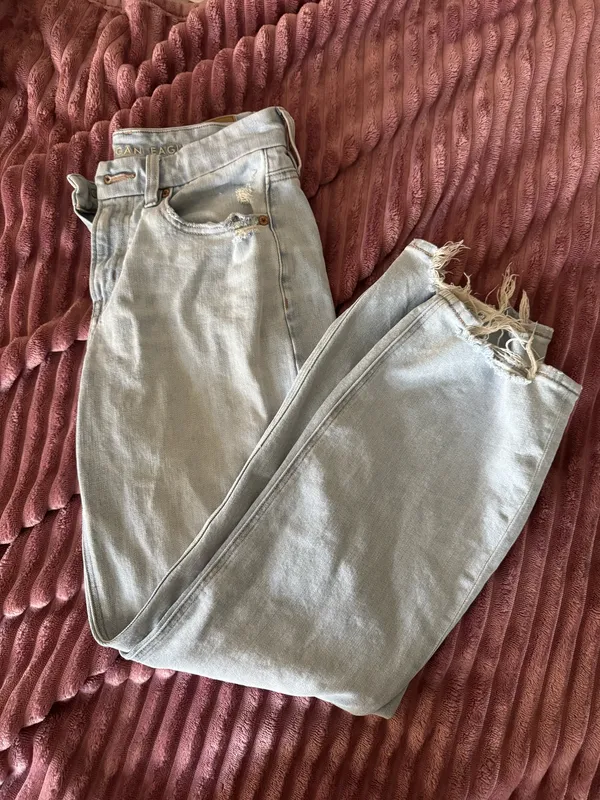 American Eagle Curvy Jeans  - Image 3