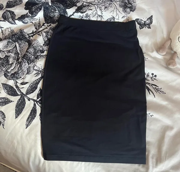 black stretchy midi pencil skirt - Image 2