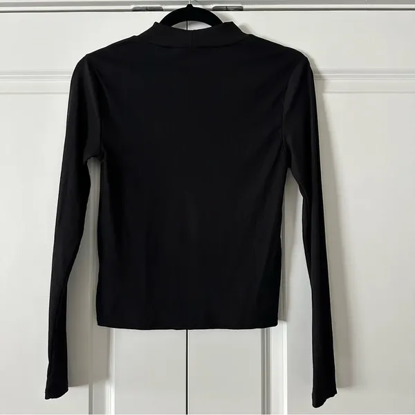 | Mock Neck Long Sleeve Top | Medium (Juniors) - Image 2