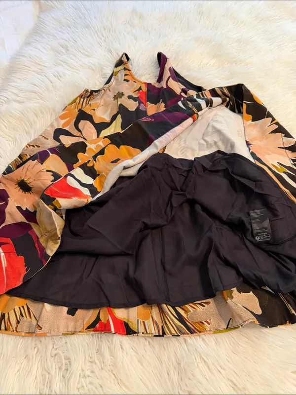Maeve Multicolor Floral-Print Dress with Black Lining size XS length 34” bust 32 - Image 9