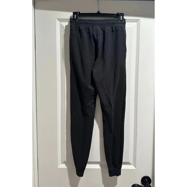 Gymshark Jogger Sweatpants - Image 4