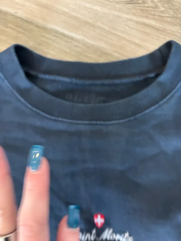 Brandy Melville Crewneck Sweatshirt - Image 3