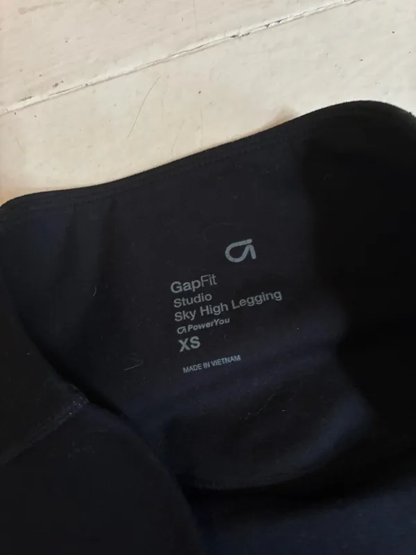 GapFit Studio Sky High Womens Athletic Running Yoga Super Soft Legging Black - Image 3