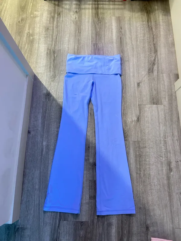 Aritzia TNA Foldover Flare Leggings Dayflower Blue 6 - Image 5