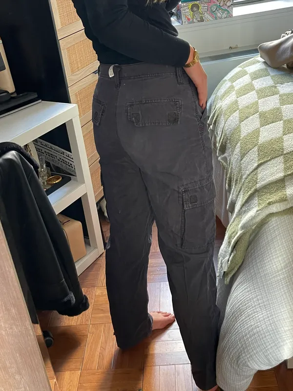 Urban Outfitters cargo pants - Image 5