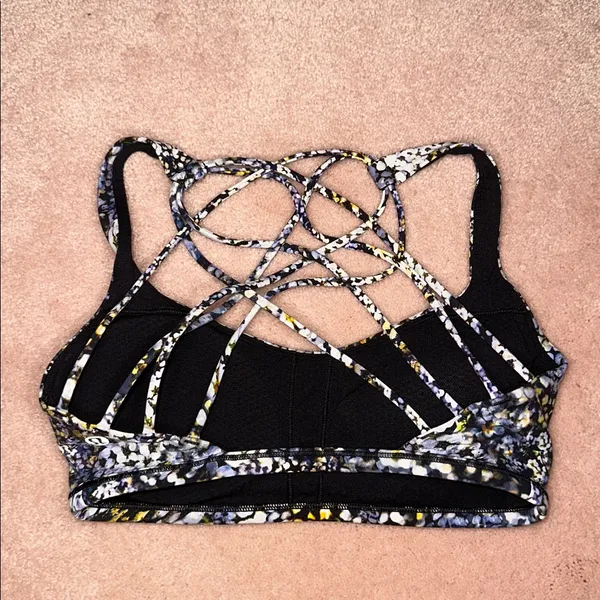 Lululemon Patterned Sports Bra Strappy Crossback - Image 2
