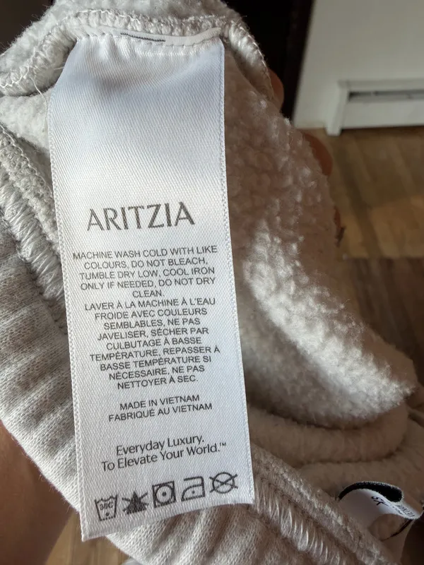 Aritzia Cozy Fleece Mega Flutter Sweatpants Heather Cloud White XS - Image 9