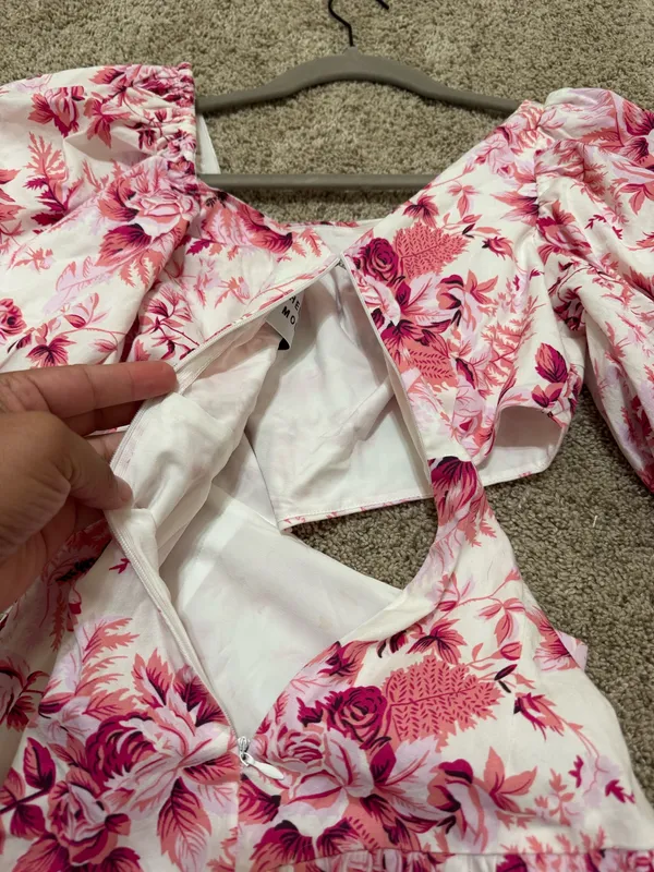 Hello Molly Sweetest Kind Pink Floral Cut Out Mini Dress size XS NWOT - Image 6