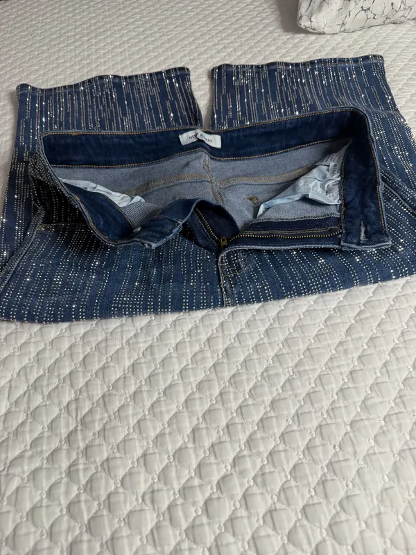Nina Rossi Distressed Jean Shorts - Image 3