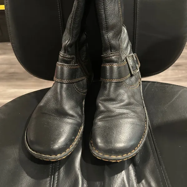 Black Leather Buckle Boots - Image 8