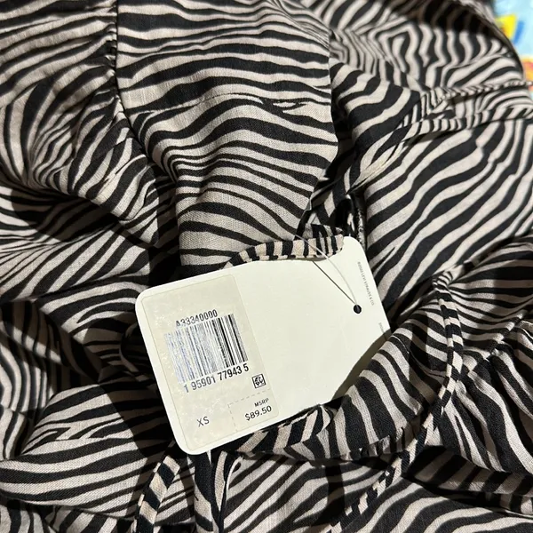 NWT LEVI'S Amilijia Dress Zebra Print Oversized - Image 6