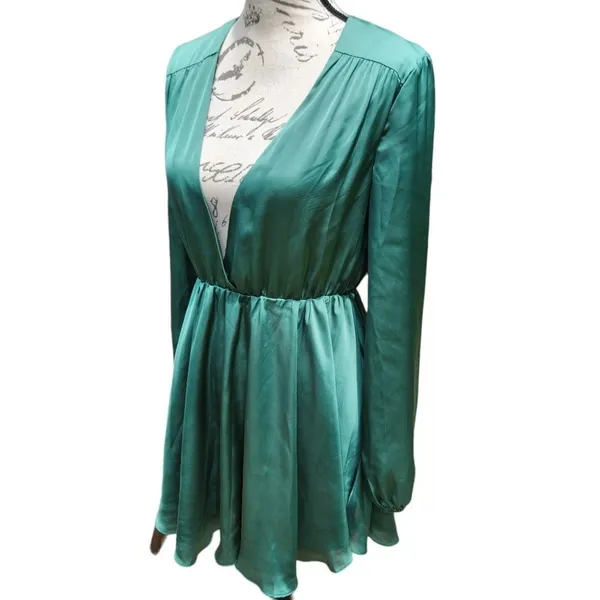 Lovers + Friends Ivy Dress Fit and Flare‎ Long Sleeve Green Small - Image 3