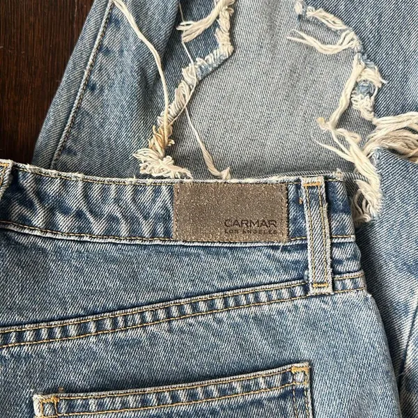 Carmar jeans size 29 - Image 6