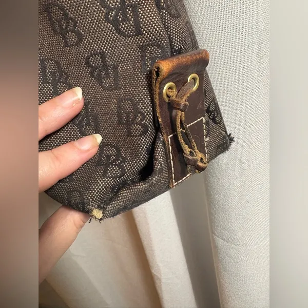 Vintage Dooney & Bourke Signature DB Purse Large Tassel Tote Y2K Brown GUC!‎ - Image 3