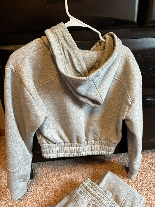 Lounge Active Set - Image 4
