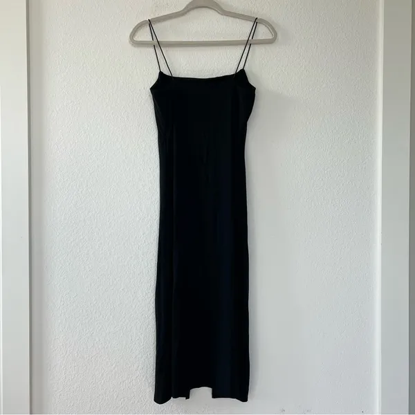 Reformation Pavia Knit Midi Dress in Black NWOT - Image 9