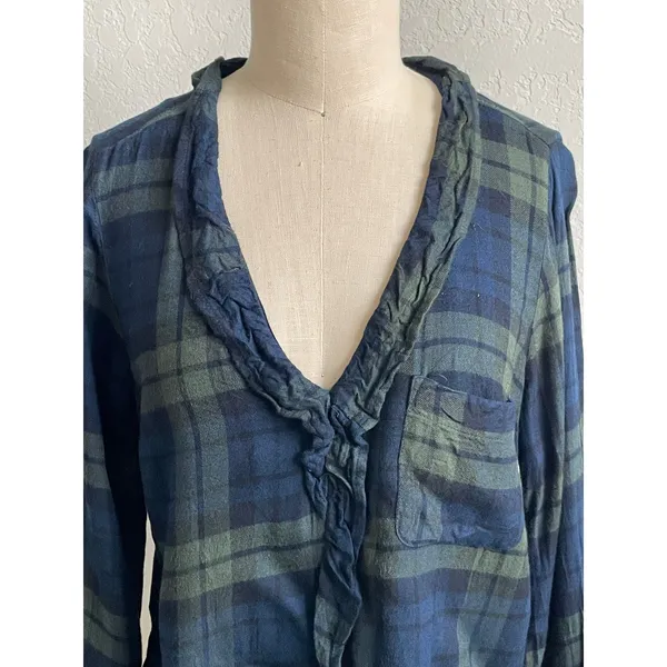Abercrombie Plaid Ruffle Blouse Medium Navy Green V Neck Flowy Top - Image 3