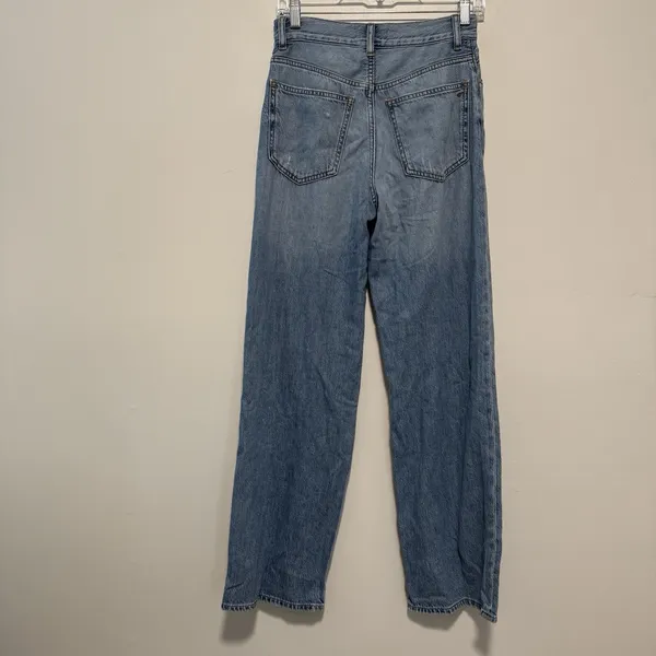 Madewell The Perfect Vintage Wide-Leg Jean in Airy Denim in Northridge Wash Blue - Image 5