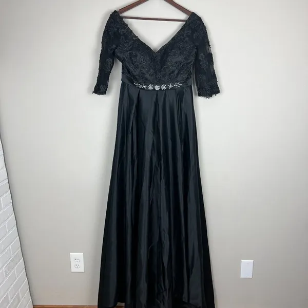 Formal Gown‎ Dress 10 Black Floral Applique Beaded A-Line Evening Whimsigoth - Image 2