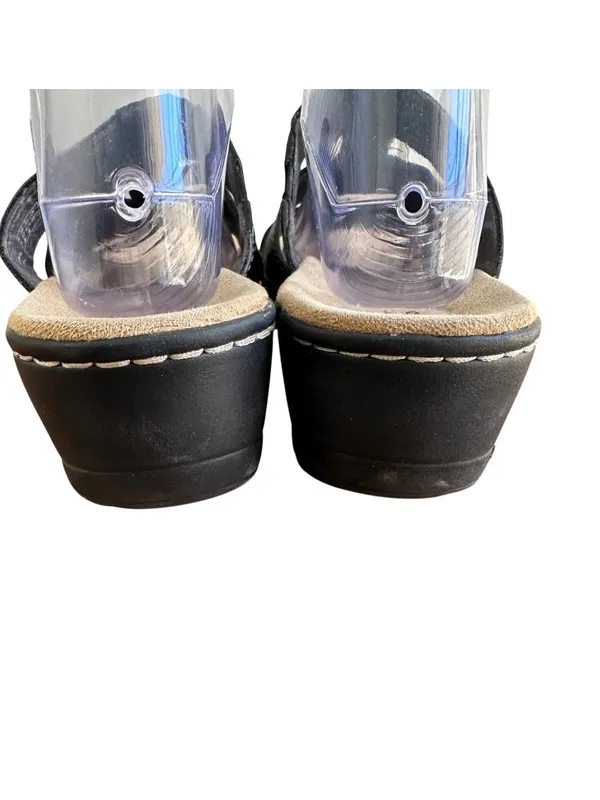 Women's Clarks Size 10 Collection Textured Leather Slip On Sandals Black - Image 7