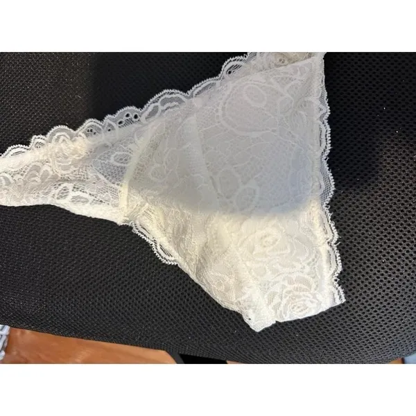 BP Floral Lace Halter Bralette Cream Ivory Scalloped XL Coquette Boho‎ - Image 3