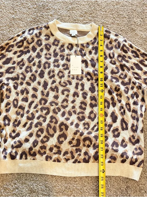 NWT a new day Women’s Leopard Print Crewneck Sweater Size XL - Image 6