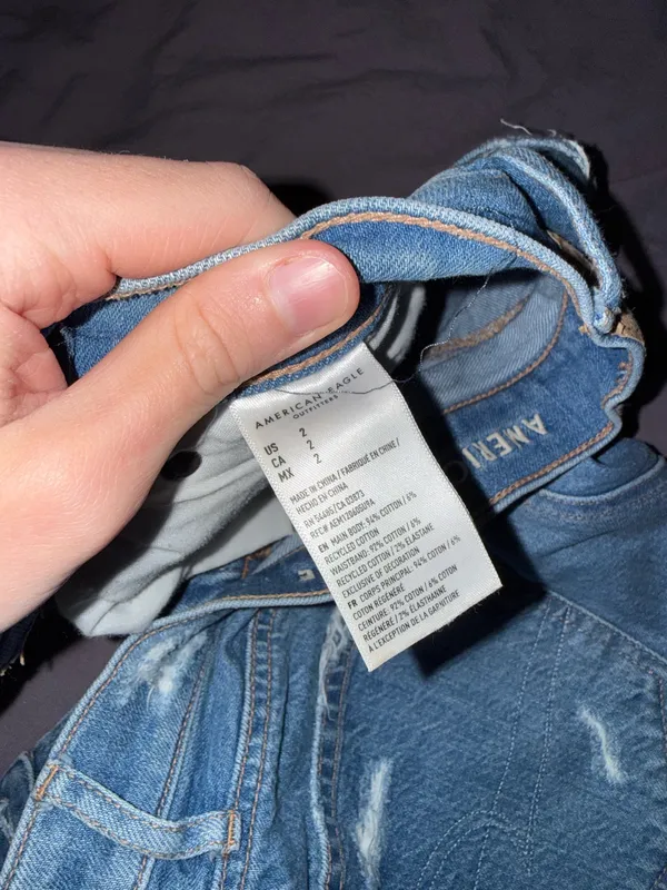 American Eagle Highest Rise 90s Boyfriend Shorts - Image 3