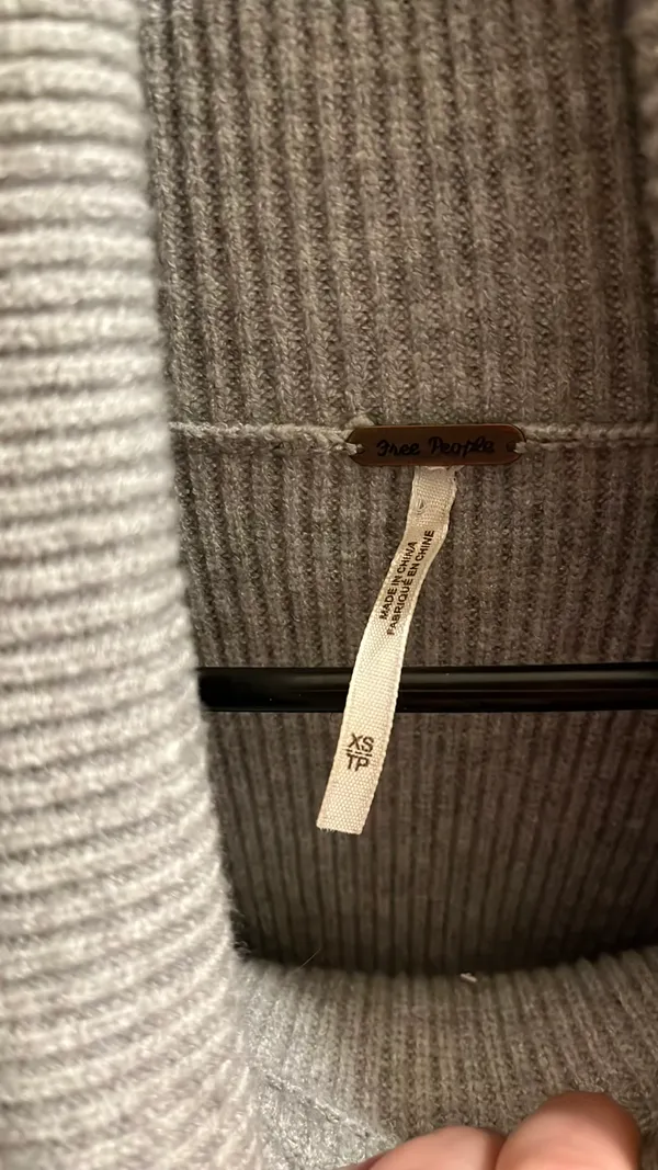 Free People Sweater Oversized - Image 2
