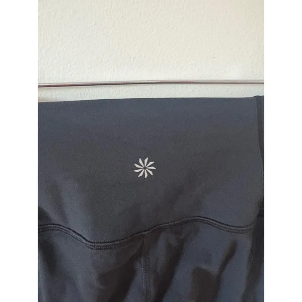 Athleta Transcend Stash Crop Straight Leg Black Yoga Pants Small Pockets - Image 3