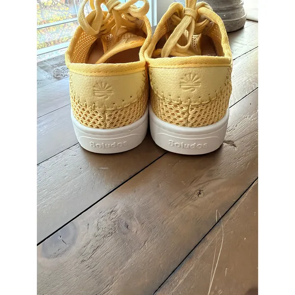 Soludos Ibiza Mesh Knit Lace Up Sneaker Yellow Size 8 - Image 3