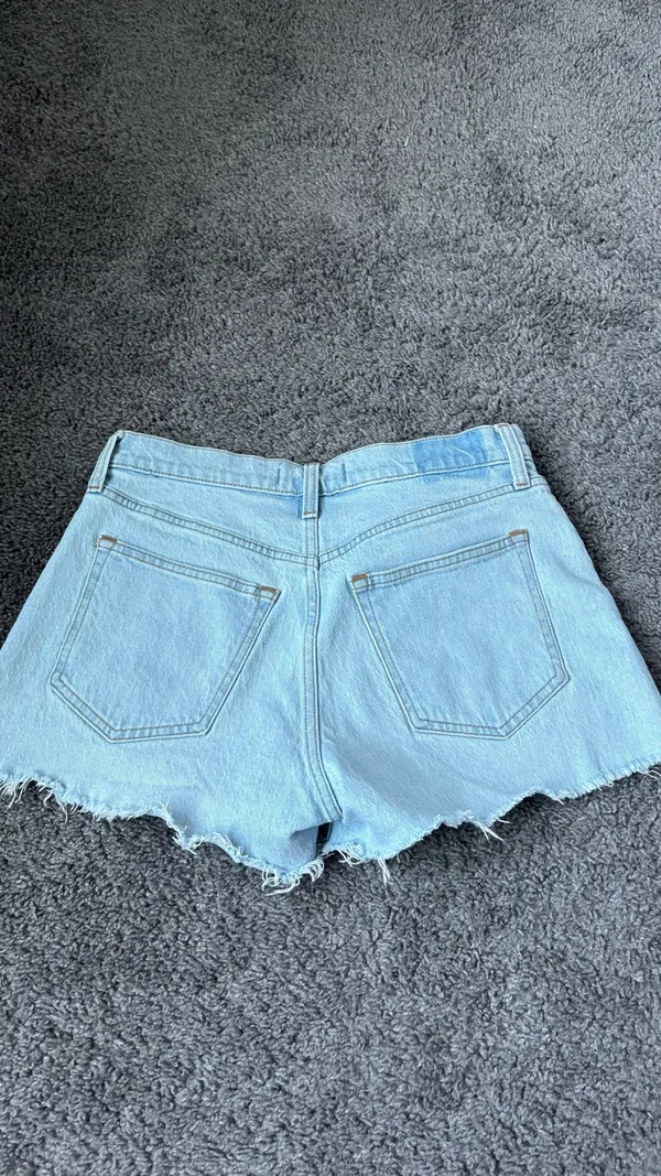 Abercrombie Curve Love The Mom Shorts - Image 7