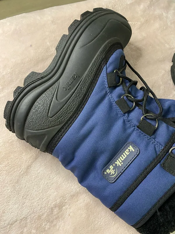 Kamik Canada Snow Boots Winter Snowmobile navy Blue & Black women size 8 - Image 5