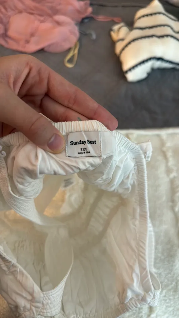 Aritzia Sunday Best Top Tank - Image 2