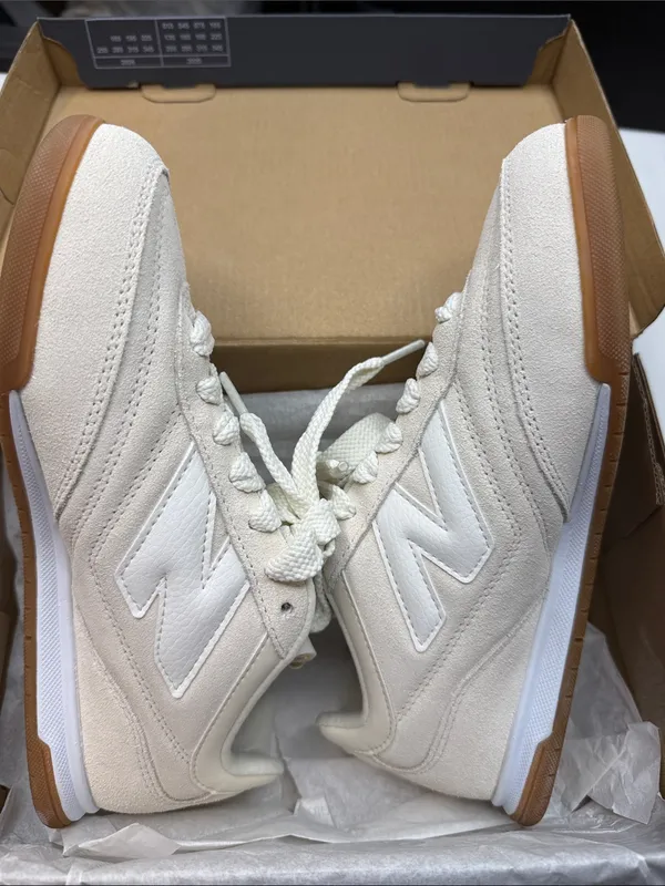 New Balance Women's URC42 Running Sneakers Womens 7 - Image 12