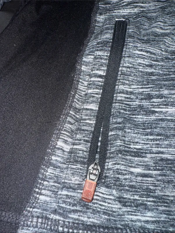 Tangerine Company women’s Gray Heather Full-Zip Jacket with Pink Accent - Image 4