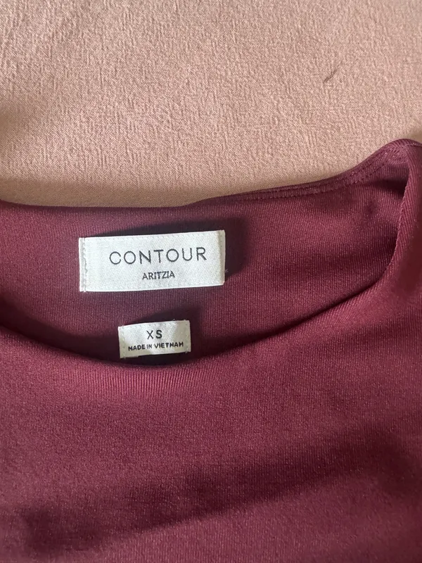 Aritzia Contour Top  - Image 3
