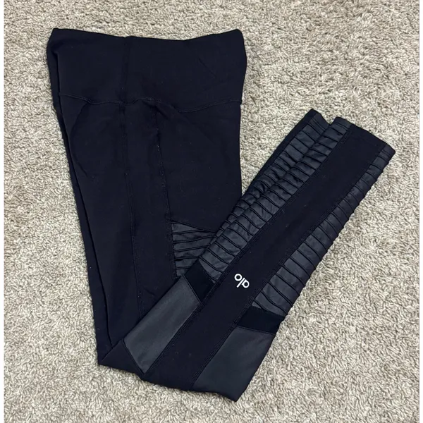 ALO YOGA 7/8 High Waist Black Moto Leggings Size Small - Image 2