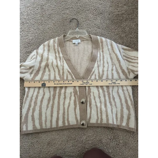 Lucy Paris Zebra Patterned Tan & Cream Cropped Cardigan Size Medium Soft Cozy - Image 5