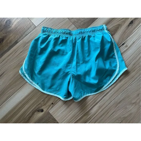 NIKE Dry Fit Women’s Shorts S - Image 6