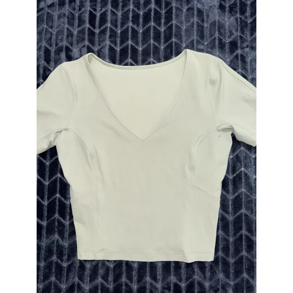 Lululemon Women's Align Tee Green Slim Fit Cropped Length Nulu Size 4 - Image 2