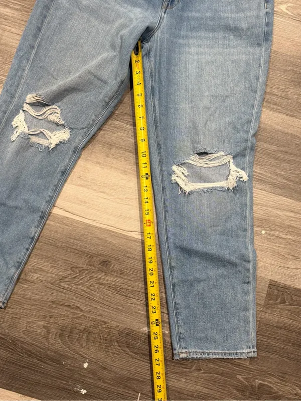 American Eagle Womens Mom Jeans Size 12 Regular Light Wash Distressed High Rise - Image 8