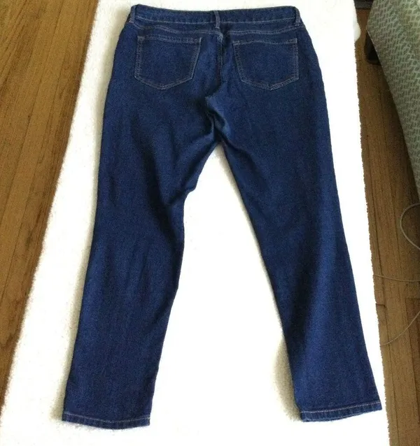 Old Navy Super Skinny Mid Rise Women's Dark Wash Blue Denim Jeans - Size 12 - Image 5
