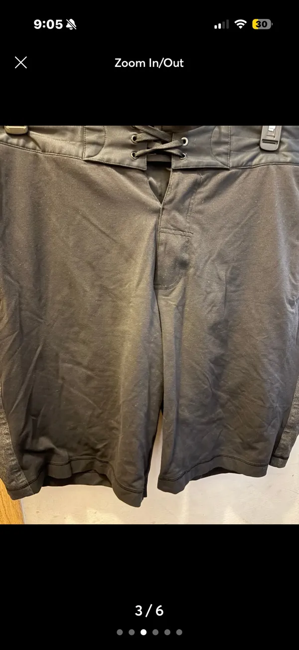 (36) men’s lululemon shorts - Image 3